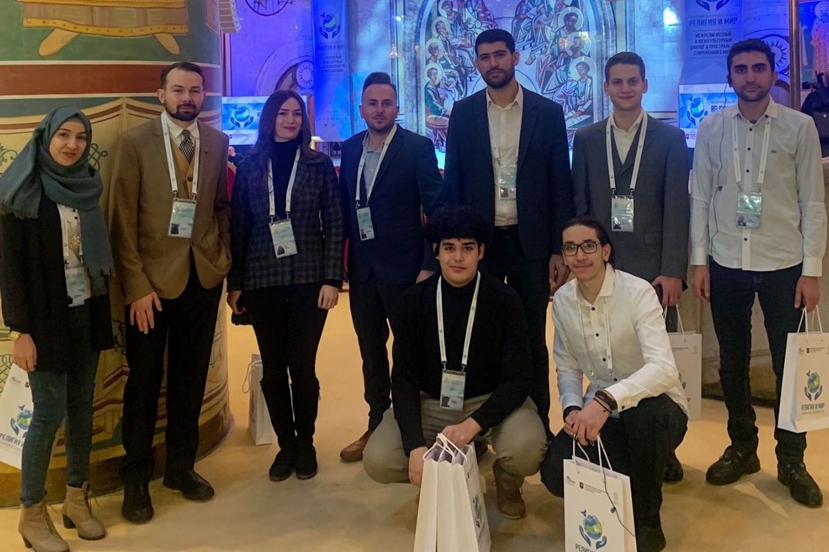 Представитель МГУПП с группой студентов из Сирии принял участие в VII Московском международном форуме «Религия и Мир»