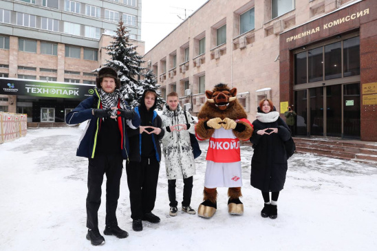Студенты РОСБИОТЕХа приняли участие в праздновании Дня студента от ФК «Спартак»
