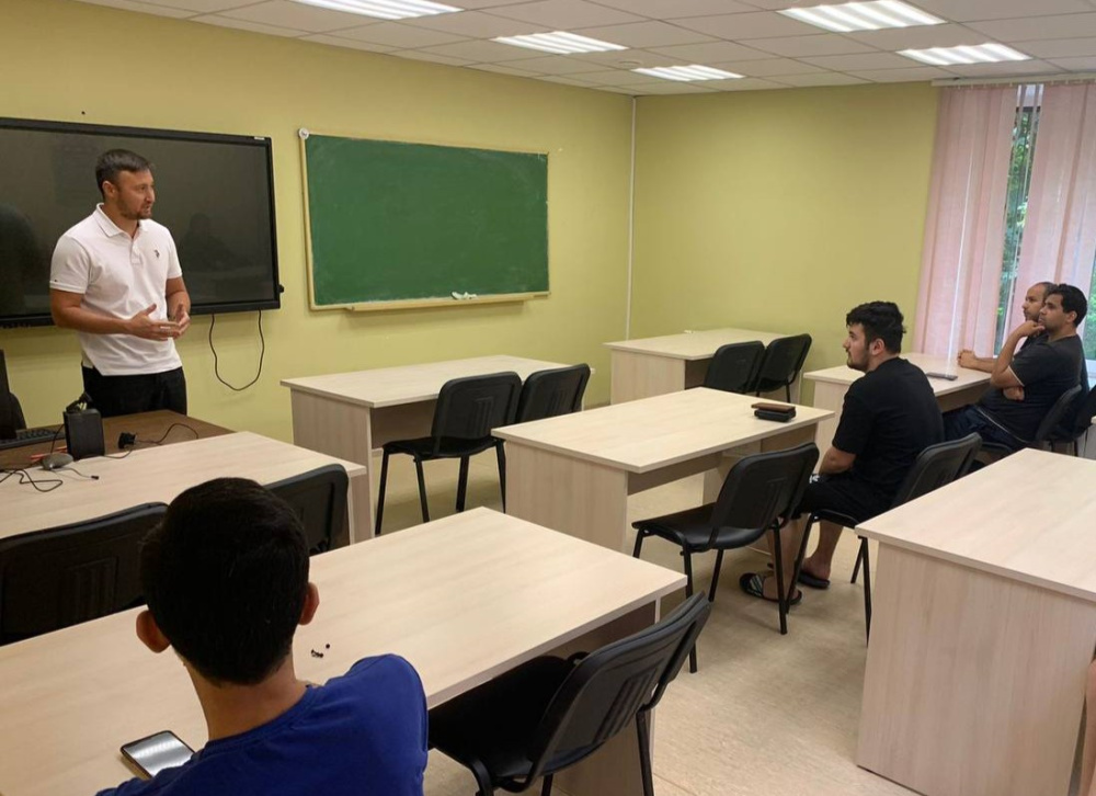 Для студентов филиала РОСБИОТЕХа провели занятие о противодействии экстремизму и терроризму 